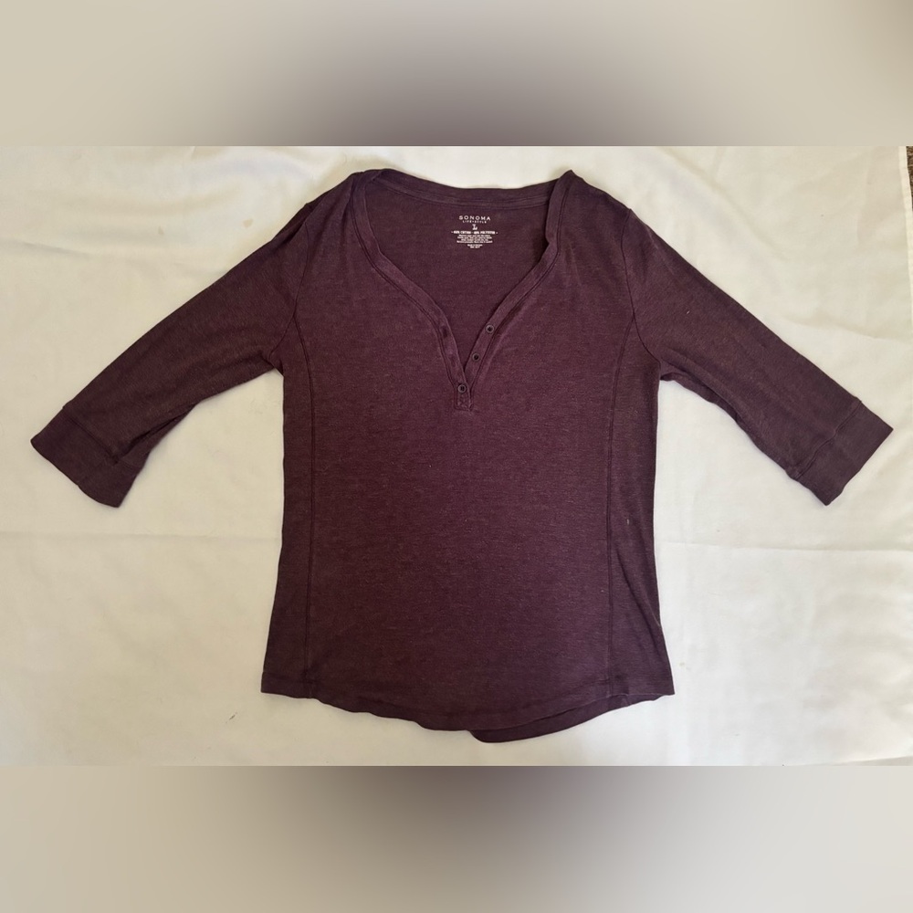 Sonoma Women’s Henley 3/4 Sleeve Top in Plum Sz L